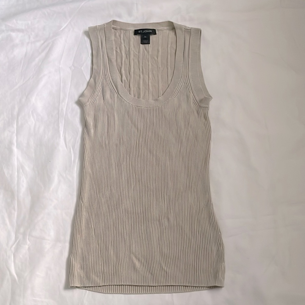 St. John scoop neck tank top